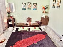 Massage for couple