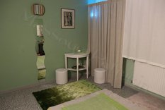 Massage room with futon matrass
